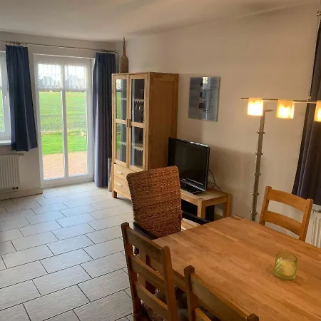 Ferienhaus Haus Im Halligweg 20 *